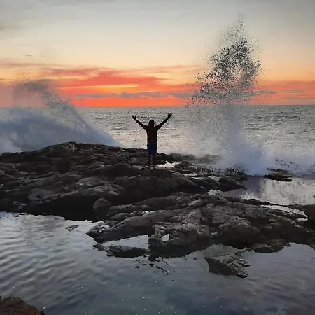 ゲストハウス Warung *